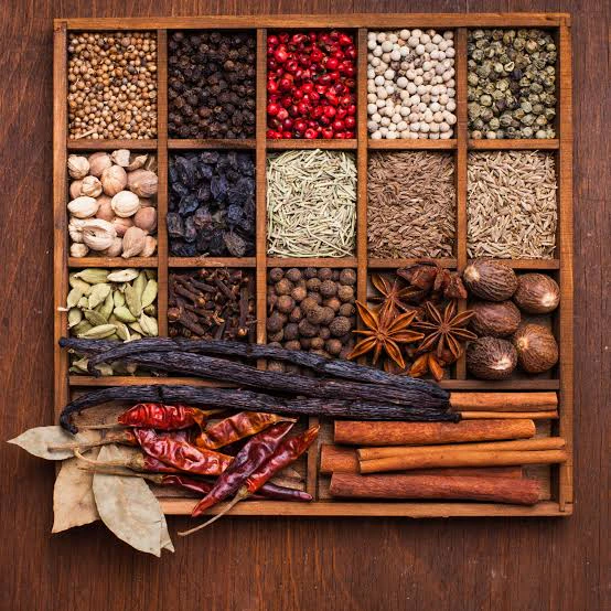 Indian Spices — photograph 2